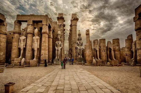 Luxor and Valley of Kings by bus